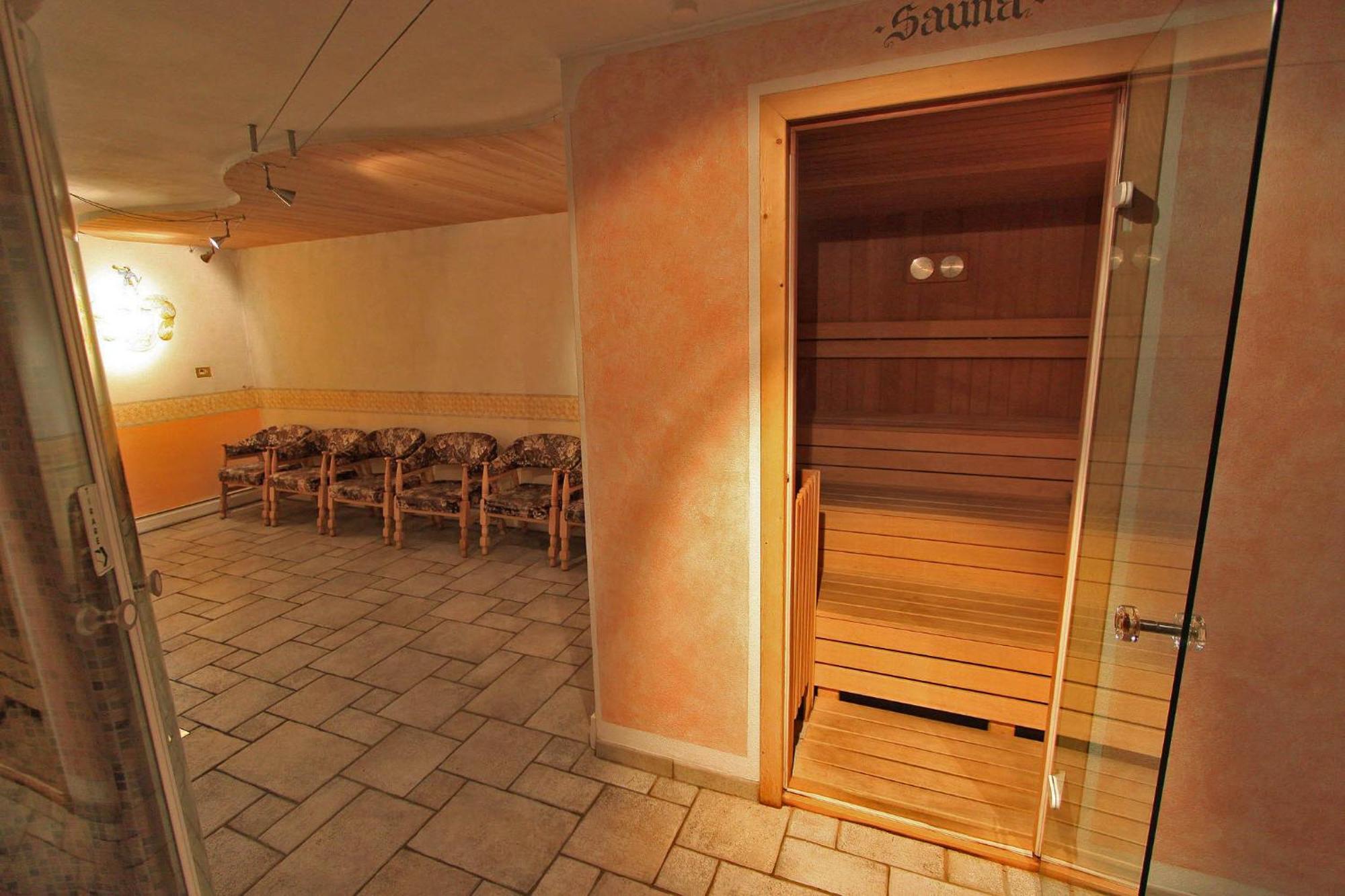 Hotel San Giovanni Віго-ді-Фасса Екстер'єр фото