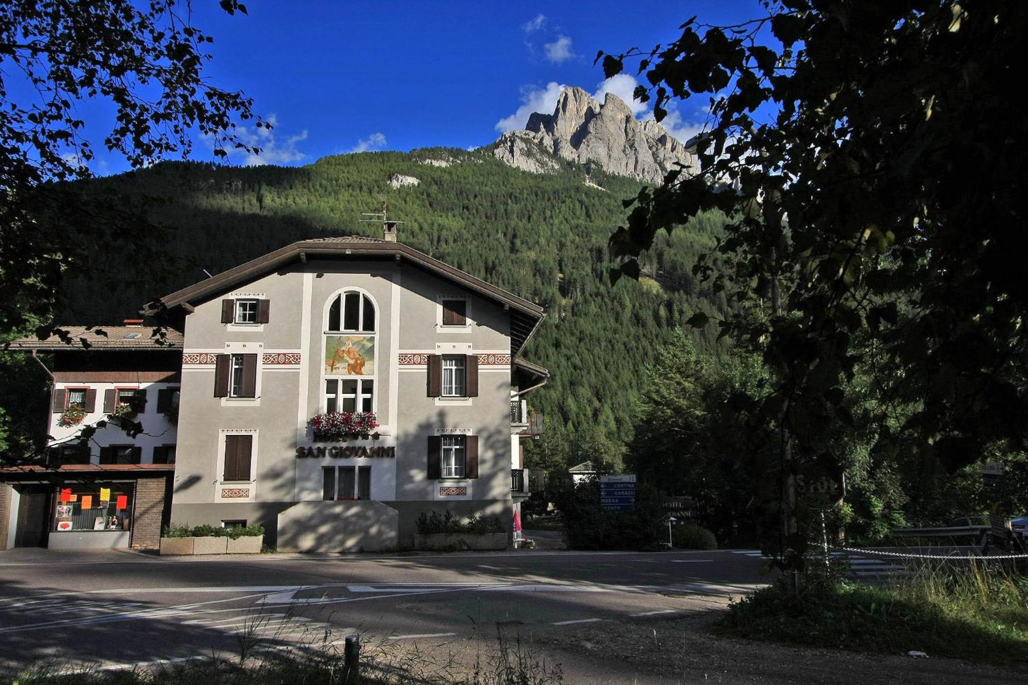 Hotel San Giovanni Віго-ді-Фасса Екстер'єр фото